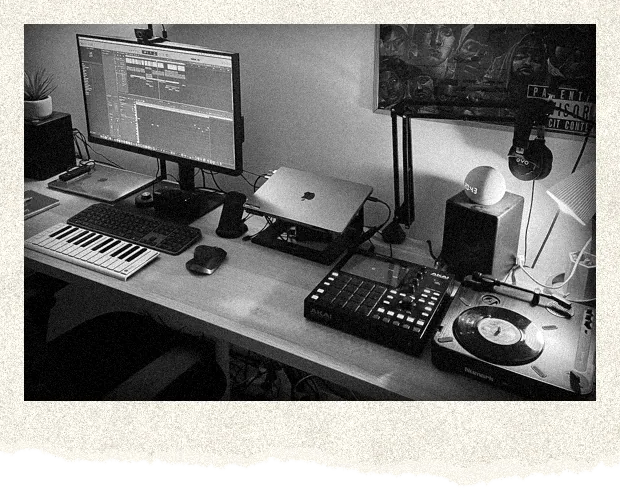 Le home studio de Manuelo, avec sa MPC One